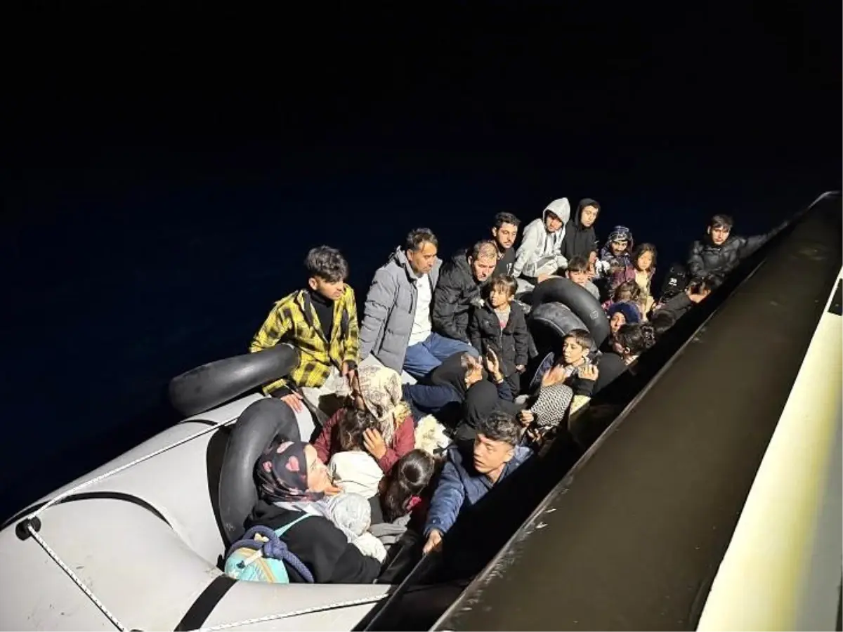 dikili aciklarinda 36 duzensiz gocmen yakalandi cP4H2ebE