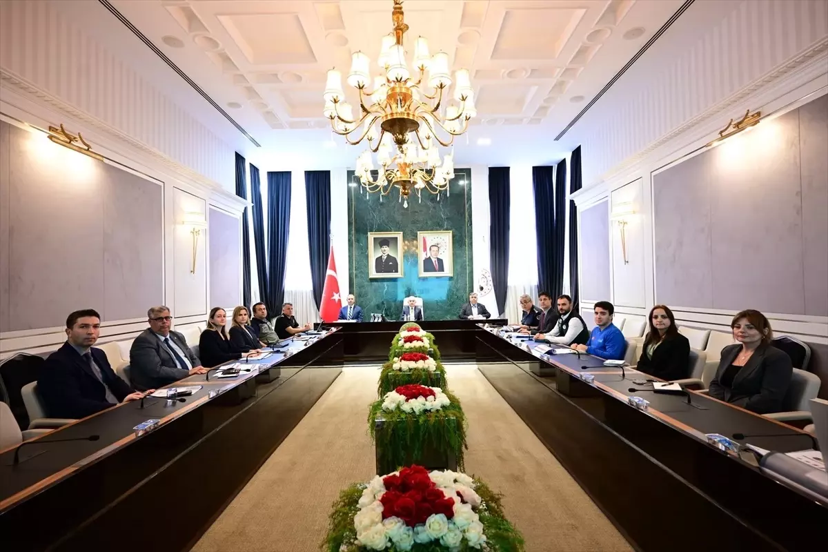 kirklarelinde acil cagri toplantisi gX8q1mZg