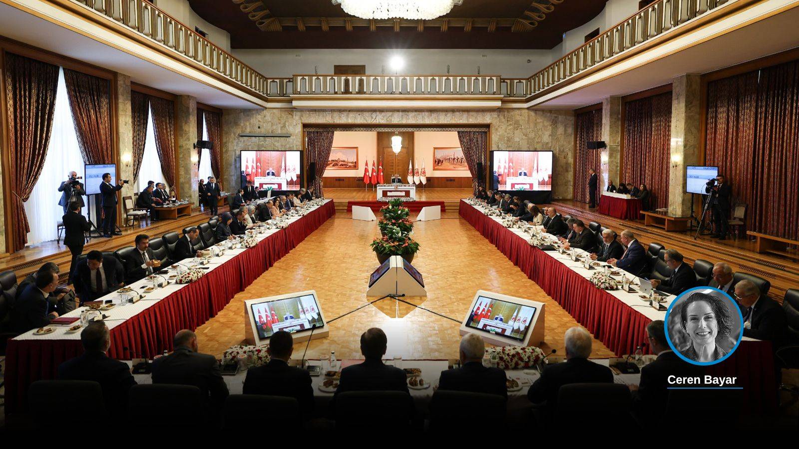 komisyonun 15inci toplantisi basladi gencler bu komisyona ve surece guvenmiyor demirtasin dahil edilmemesi eksiklik wqznnF8w.jpg