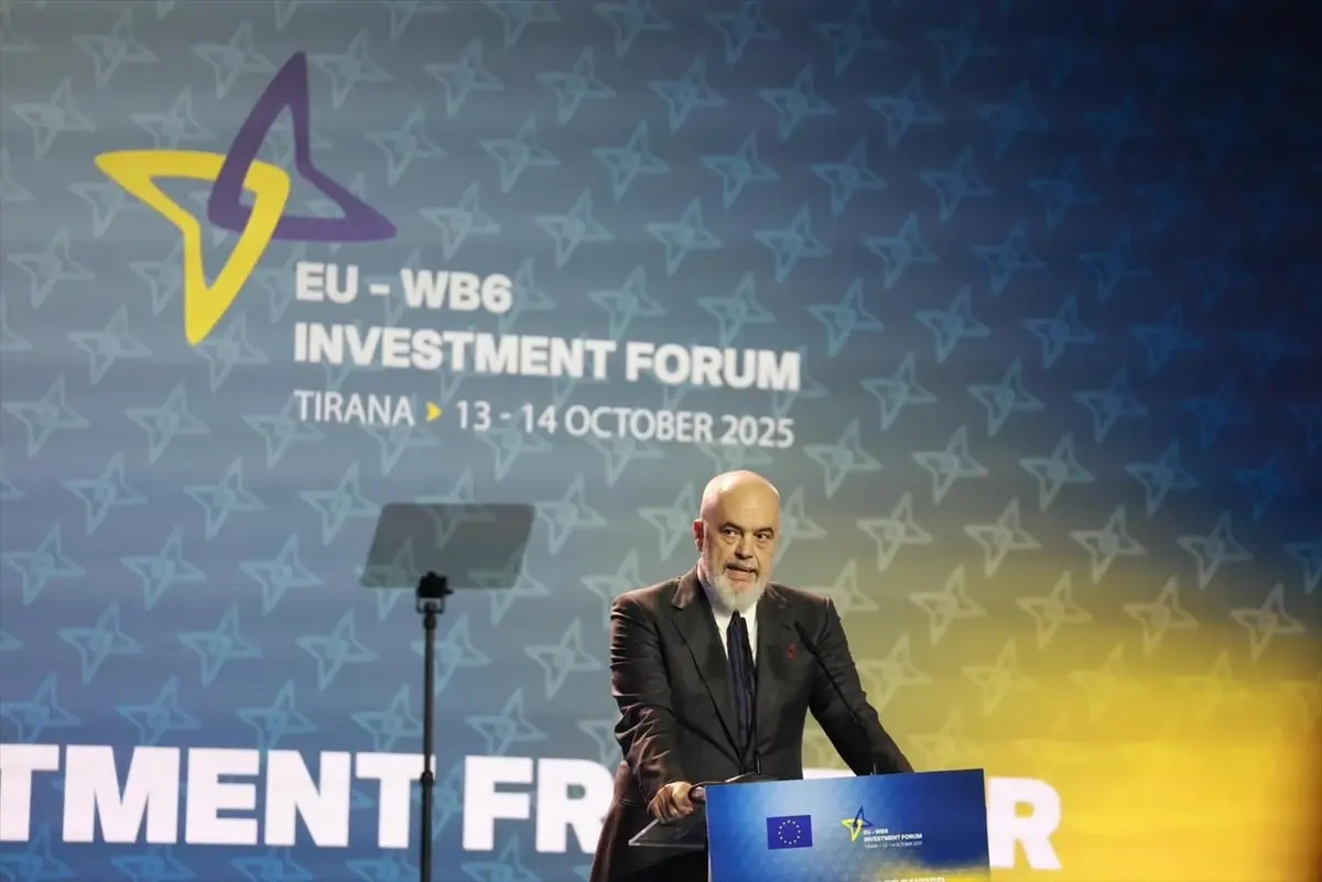 tiranda ab bati balkanlar yatirim forumu basladi sGaklhCE.jpg