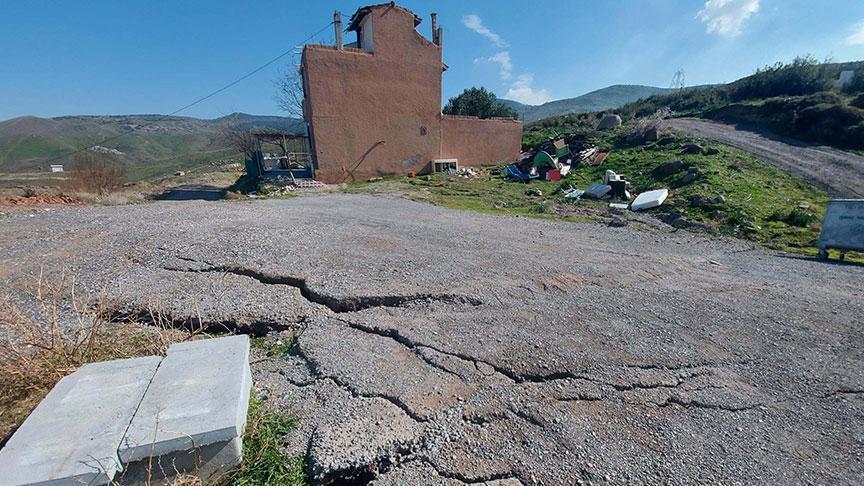 bir kentle ilgili korkutan uyari deprem uretme potansiyeline sahip 3 fay var 7lCqy89I.jpg