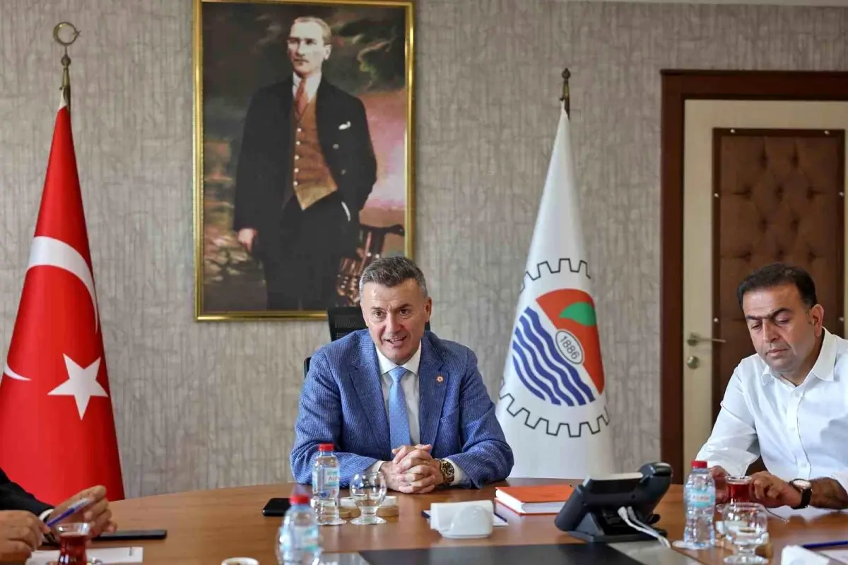 mersinde yeni hal yasasi toplantisi 4bfzavas.jpg