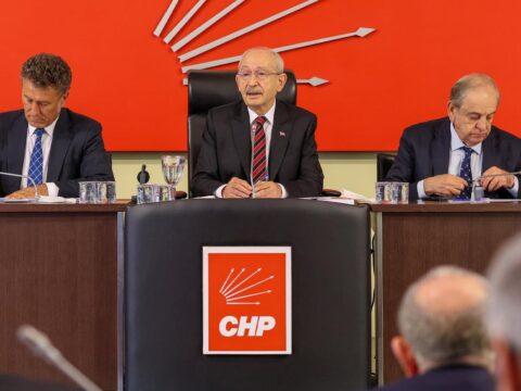 PM toplantısının detayları ortaya çıktı! Kılıçdaroğlu istifaları duyunca küplere binmiş