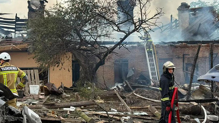 Kiev fuzelerle vuruldu 6 kisi yasamini yitirdi xRgTCUxQ
